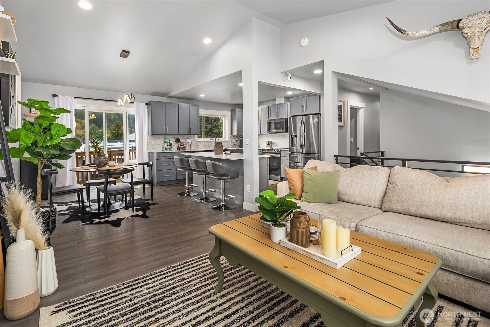 402 Olympia Boulevard SW, Pacific, WA 98047