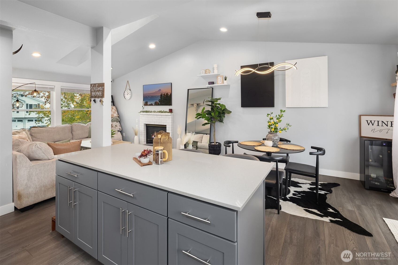 402 Olympia Boulevard SW, Pacific, WA 98047