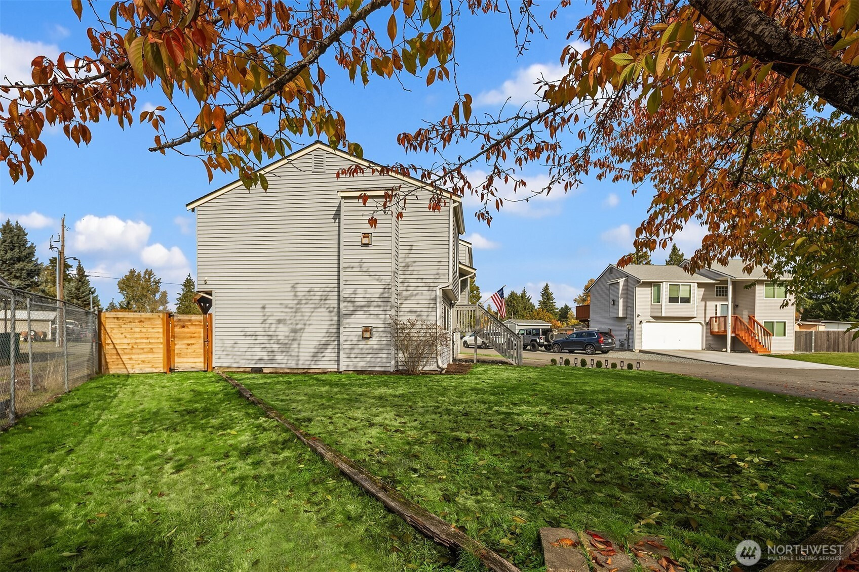 402 Olympia Boulevard SW, Pacific, WA 98047