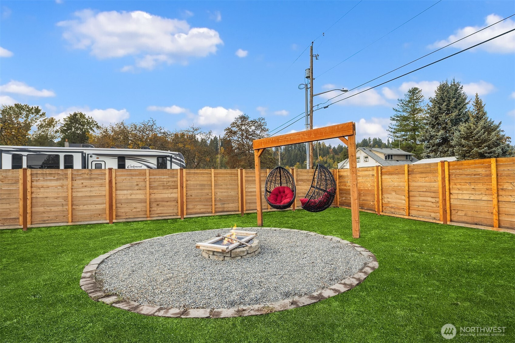 402 Olympia Boulevard SW, Pacific, WA 98047