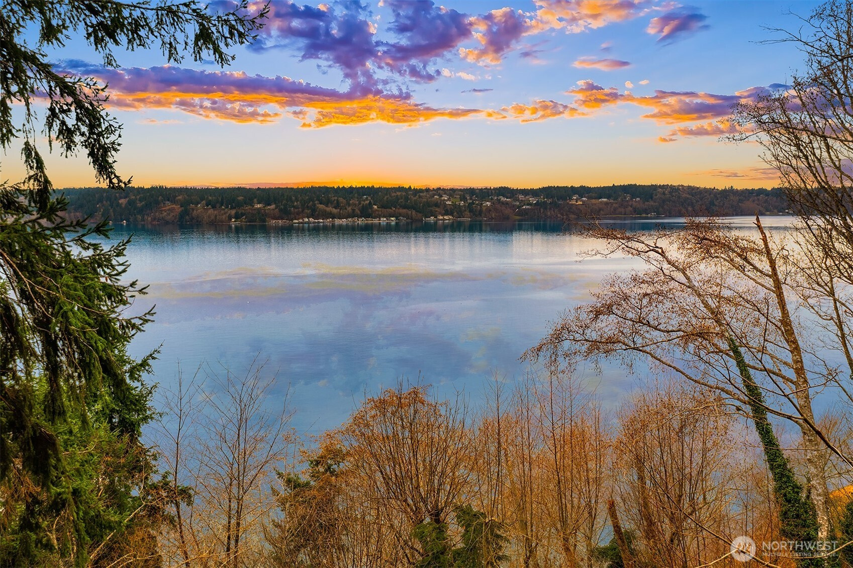 13843 SW 248th Street, Vashon, WA 98070