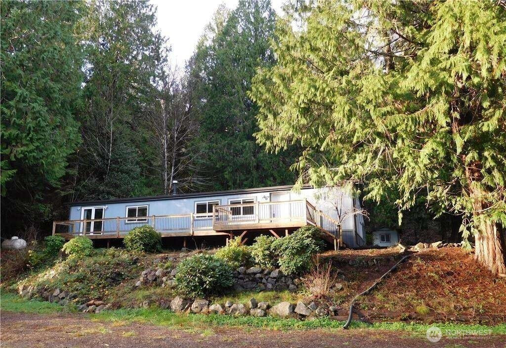 111 N Jorsted Creek Road, Lilliwaup, WA 98555