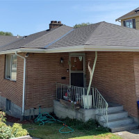 9284 50th Avenue S, Seattle, WA 98118