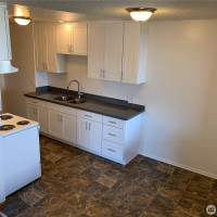 9284 50th Avenue S, Seattle, WA 98118