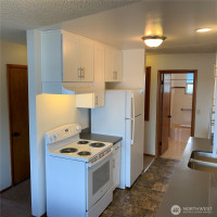 9284 50th Avenue S, Seattle, WA 98118