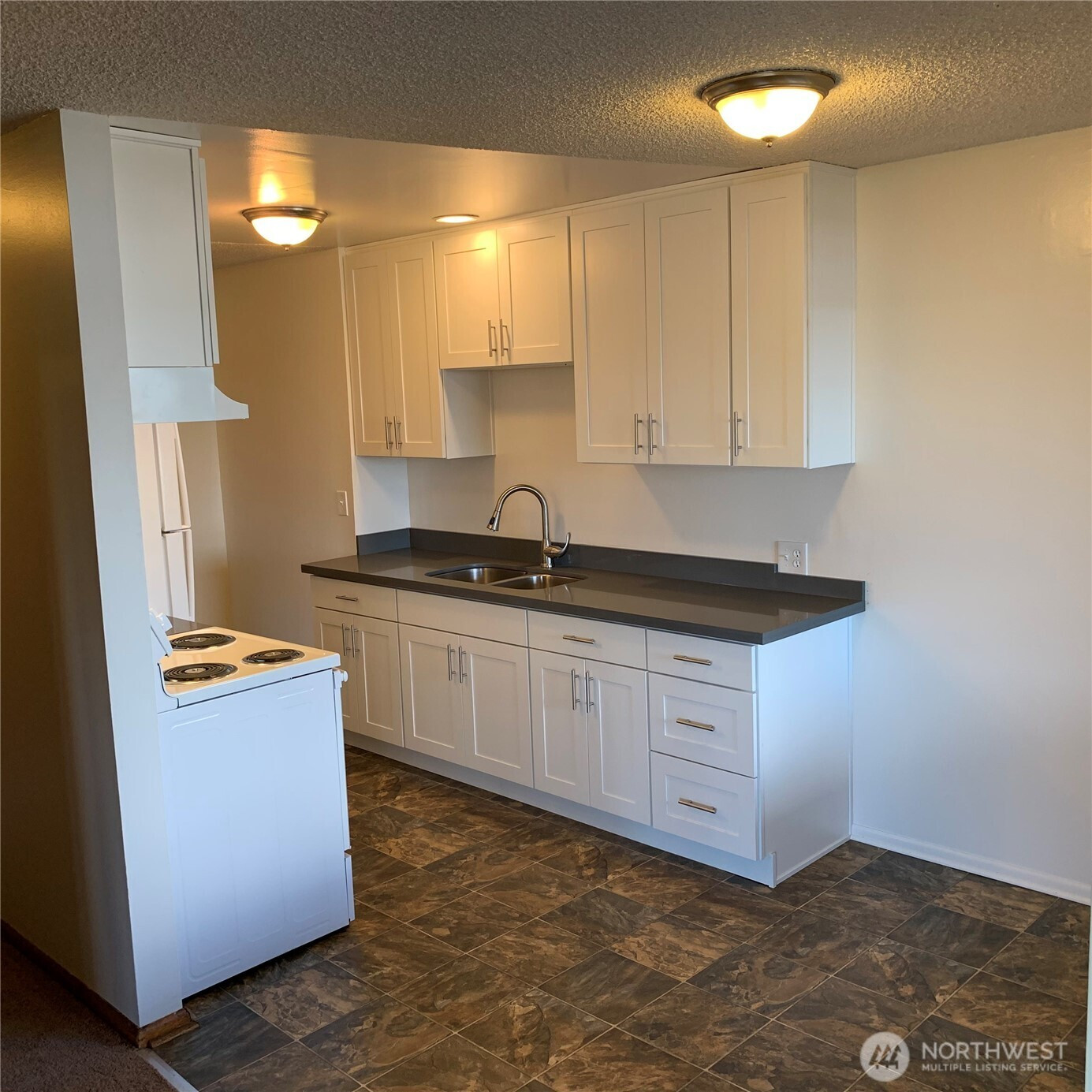 9284 50th Avenue S, Seattle, WA 98118