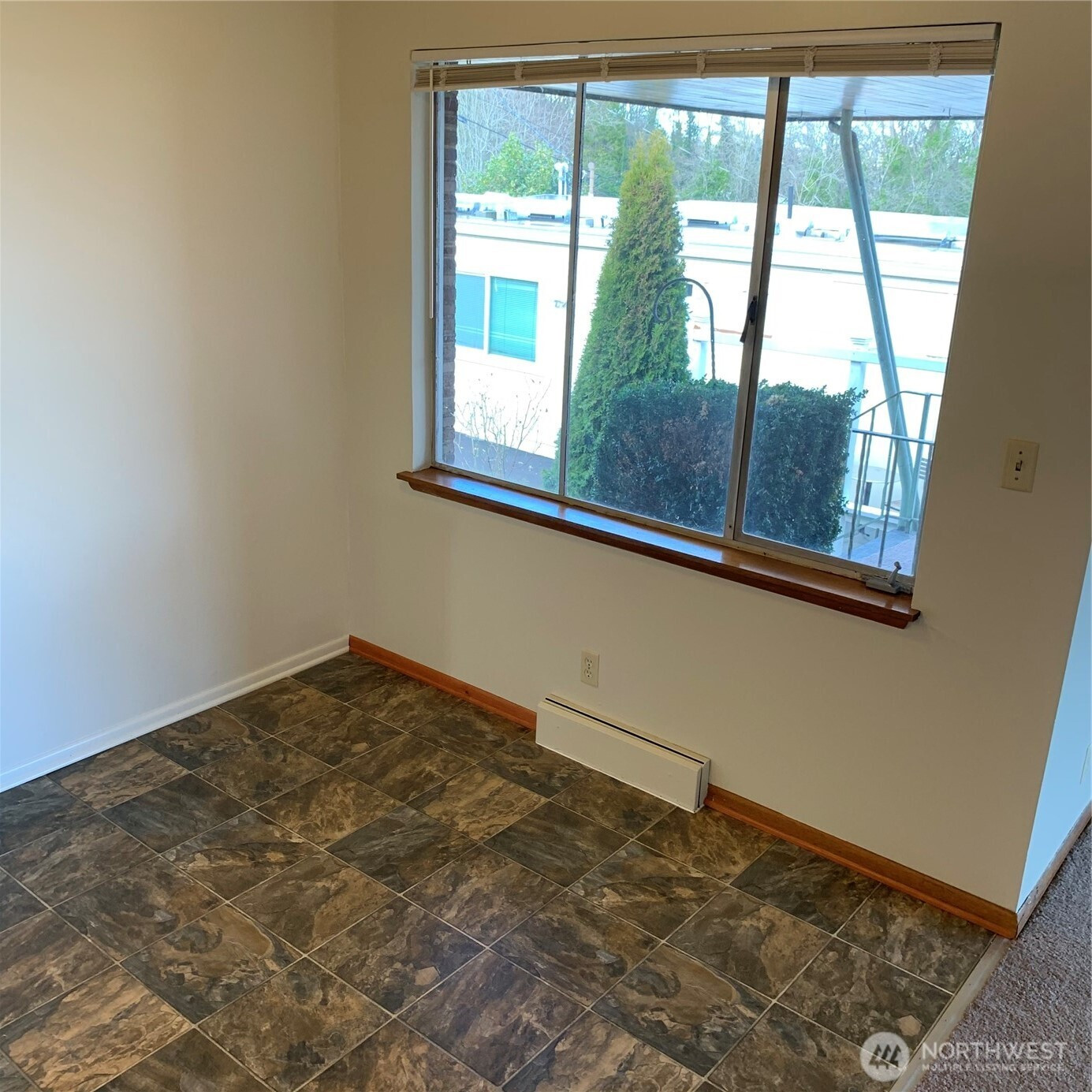 9284 50th Avenue S, Seattle, WA 98118