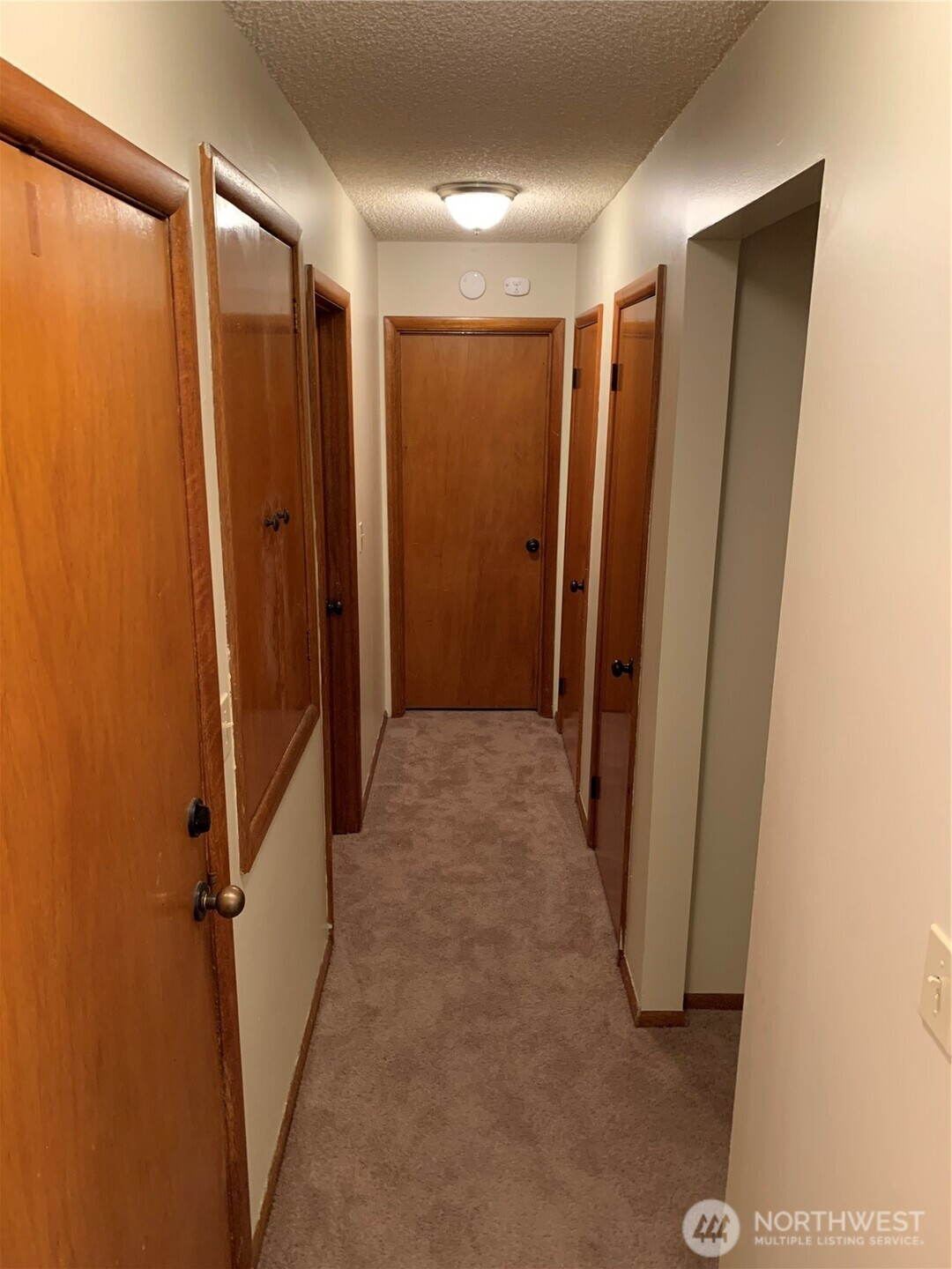 9284 50th Avenue S, Seattle, WA 98118