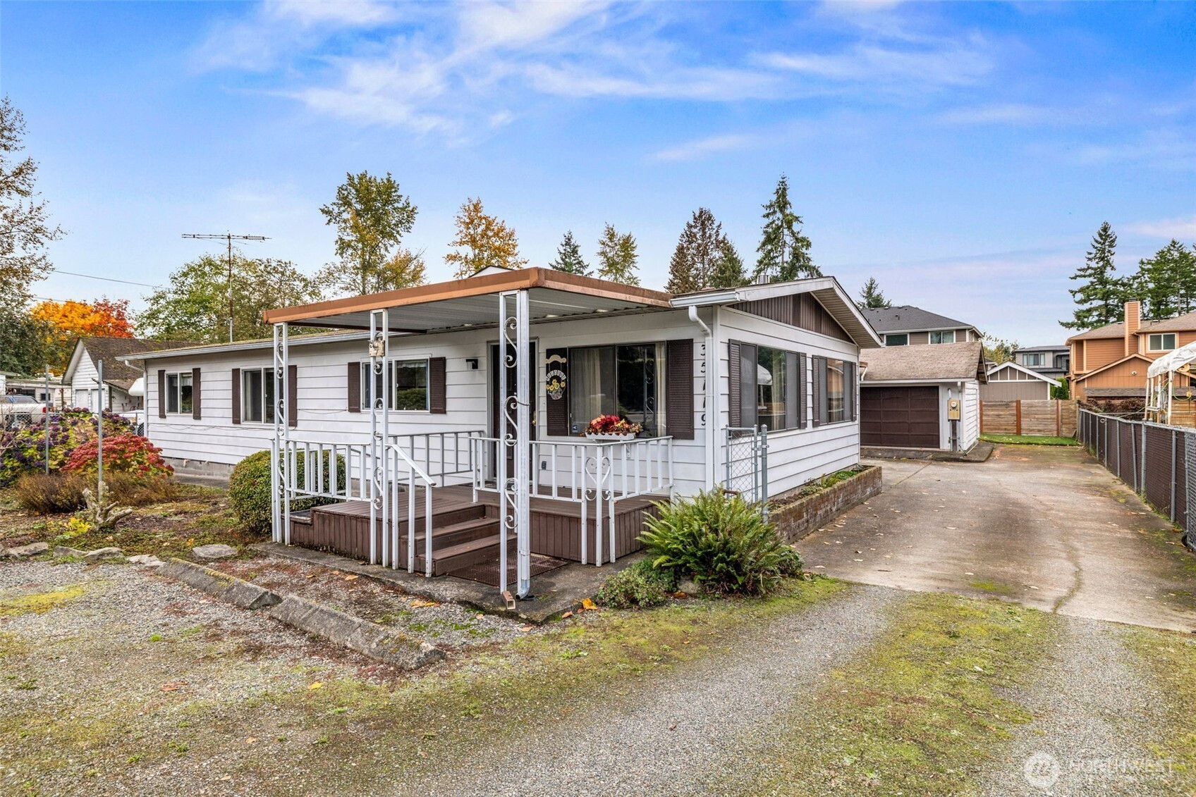 35119 28th Avenue S, Federal Way, WA 98003