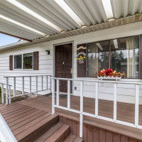 35119 28th Avenue S, Federal Way, WA 98003