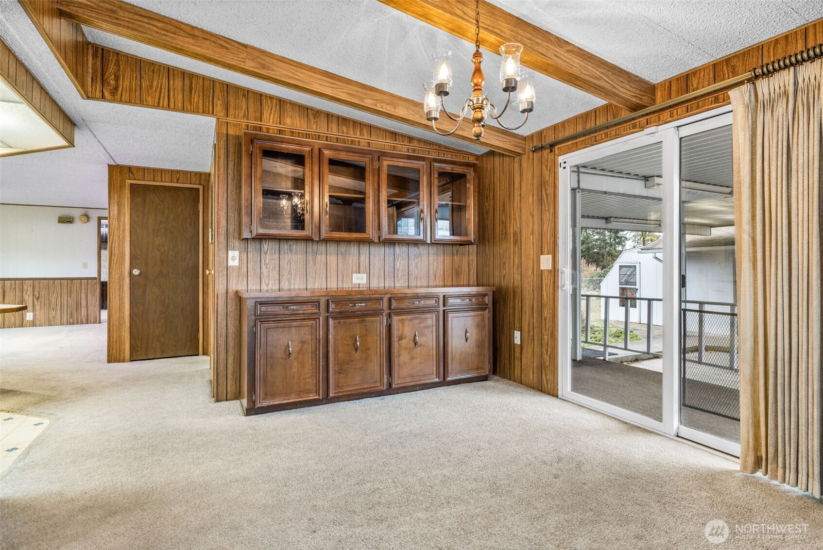 35119 28th Avenue S, Federal Way, WA 98003