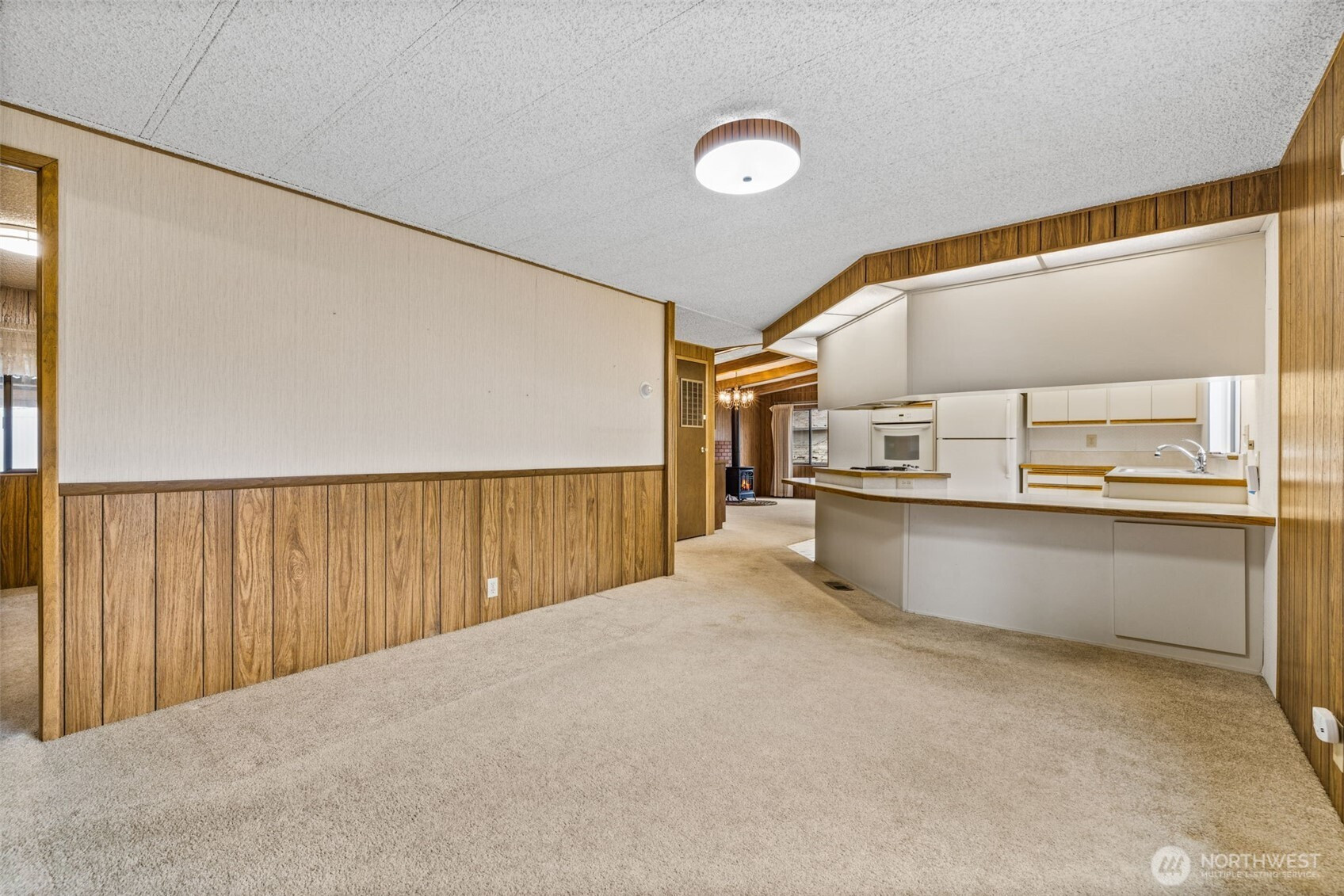 35119 28th Avenue S, Federal Way, WA 98003