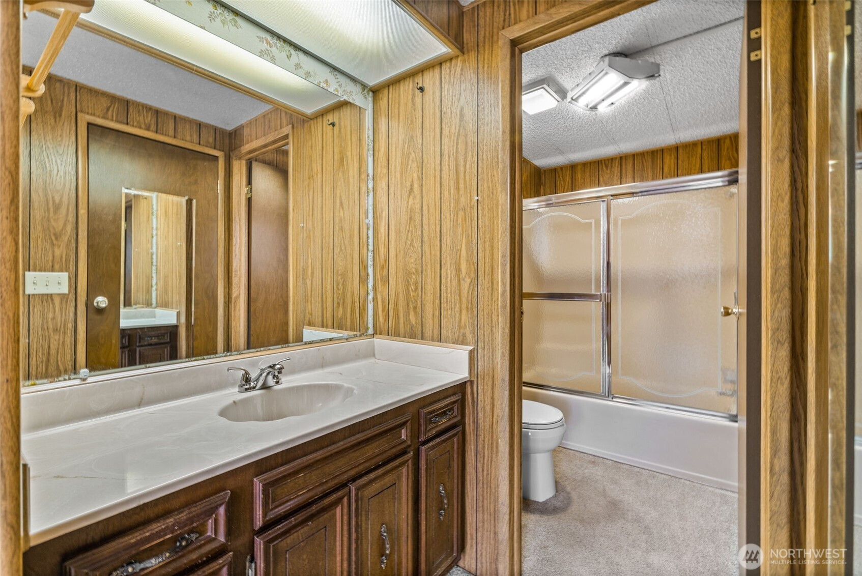 35119 28th Avenue S, Federal Way, WA 98003