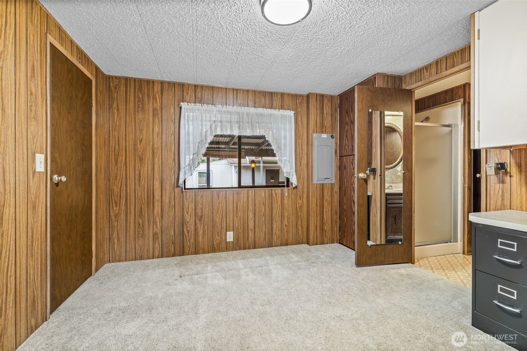 35119 28th Avenue S, Federal Way, WA 98003