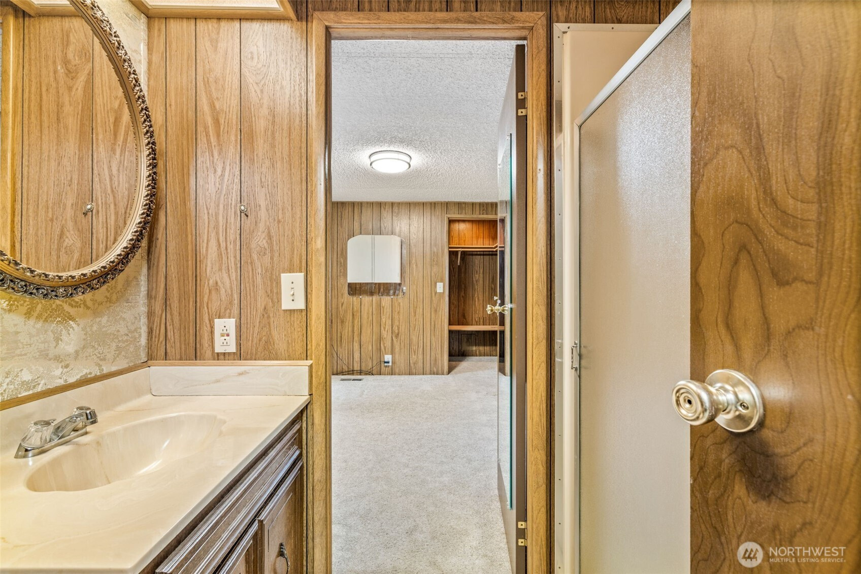 35119 28th Avenue S, Federal Way, WA 98003