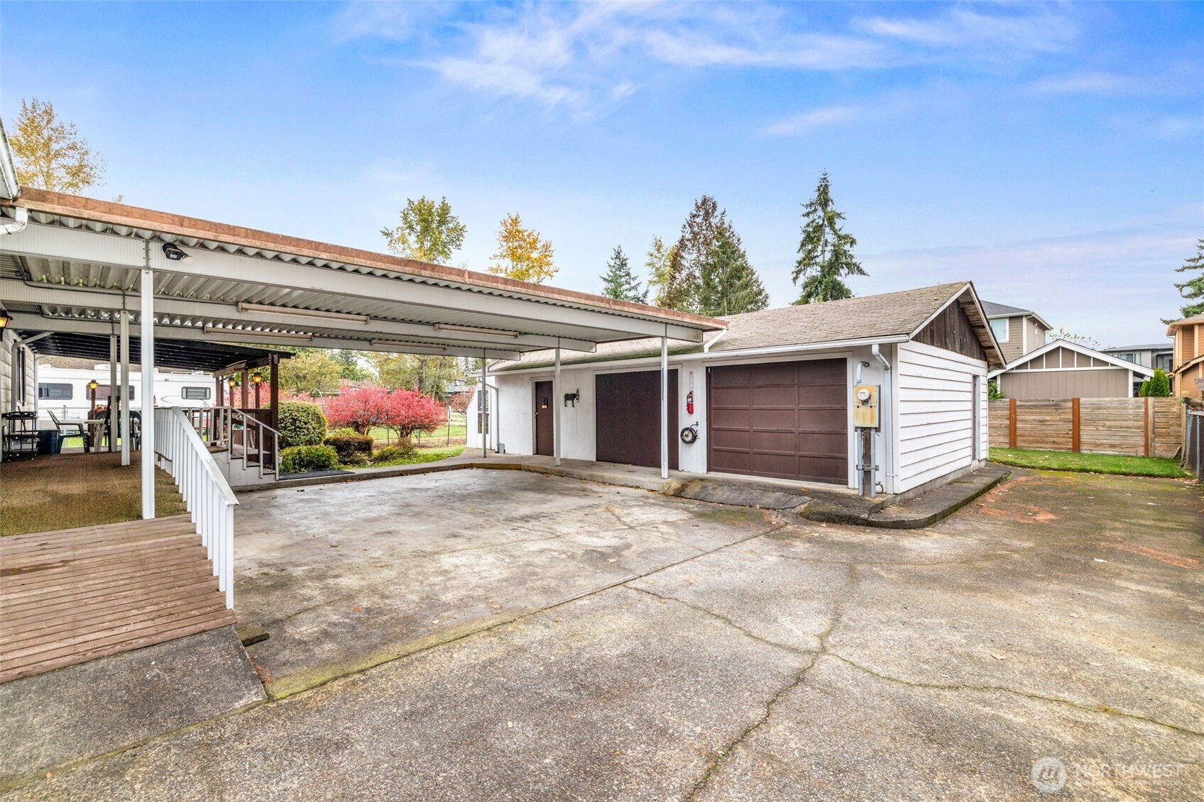 35119 28th Avenue S, Federal Way, WA 98003