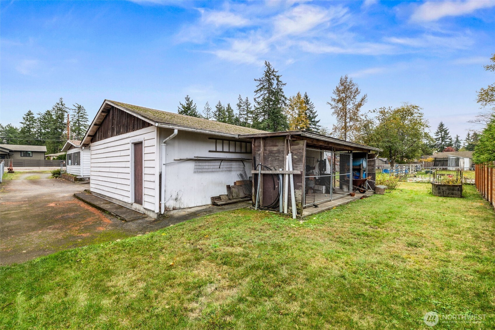 35119 28th Avenue S, Federal Way, WA 98003