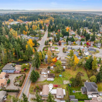 35119 28th Avenue S, Federal Way, WA 98003