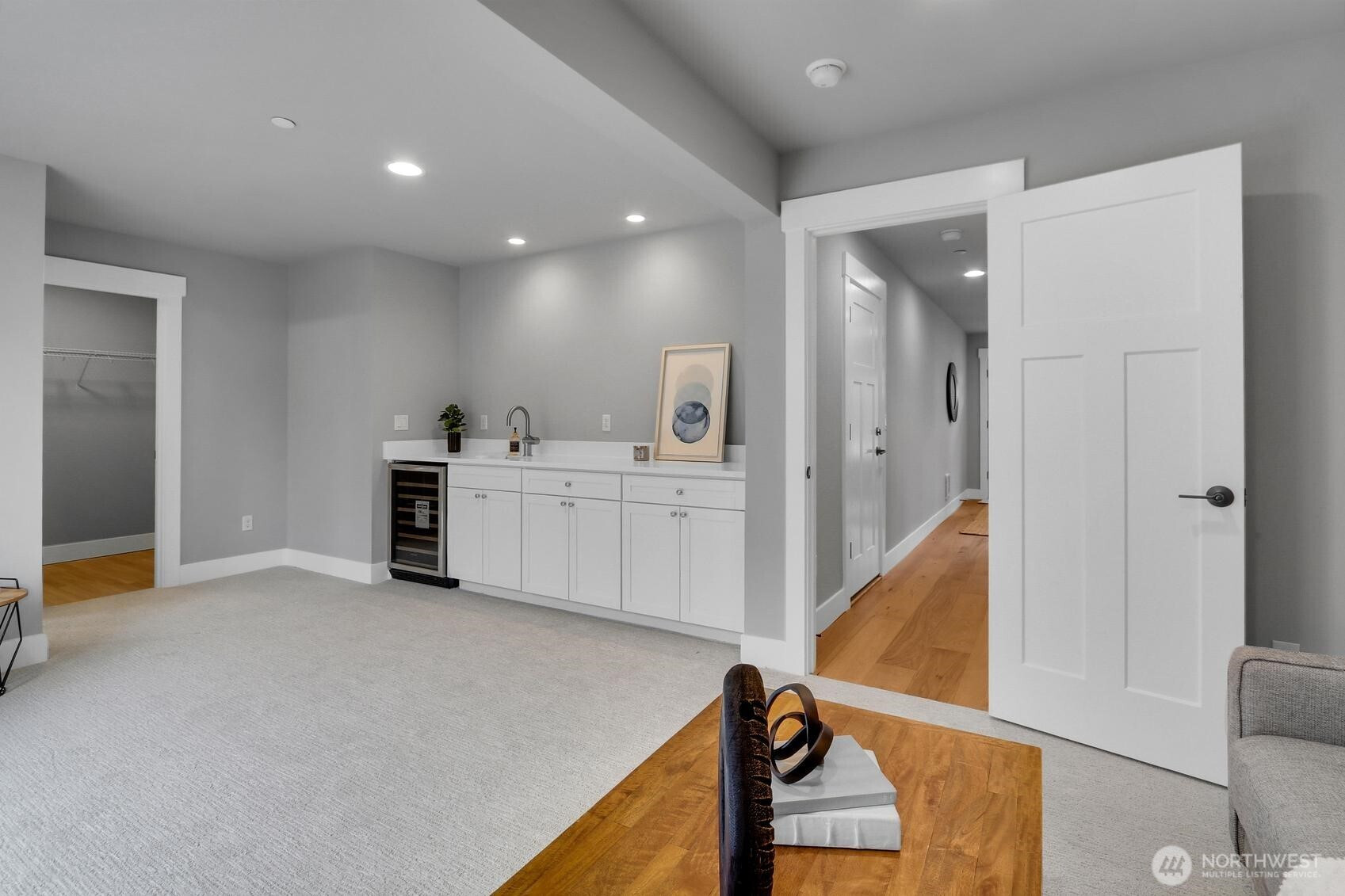 18 160th Place SE, Bothell, WA 98012