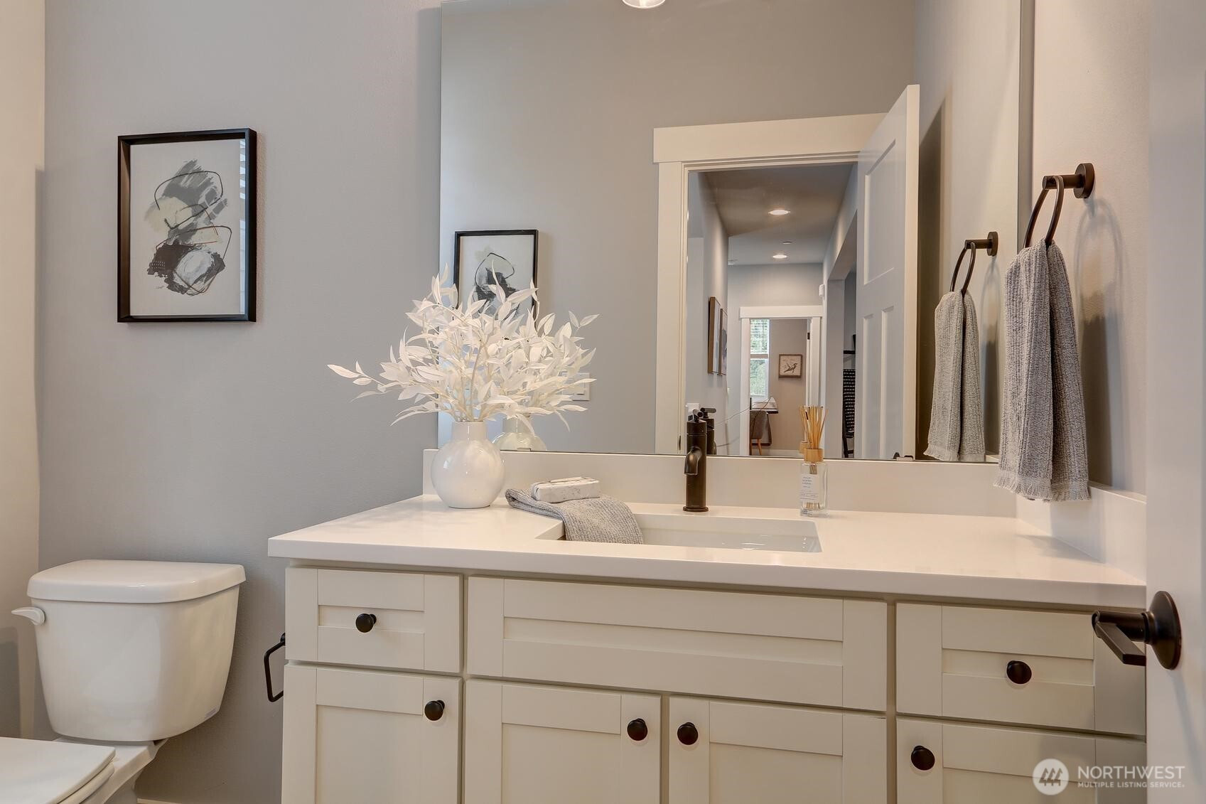 18 160th Place SE, Bothell, WA 98012