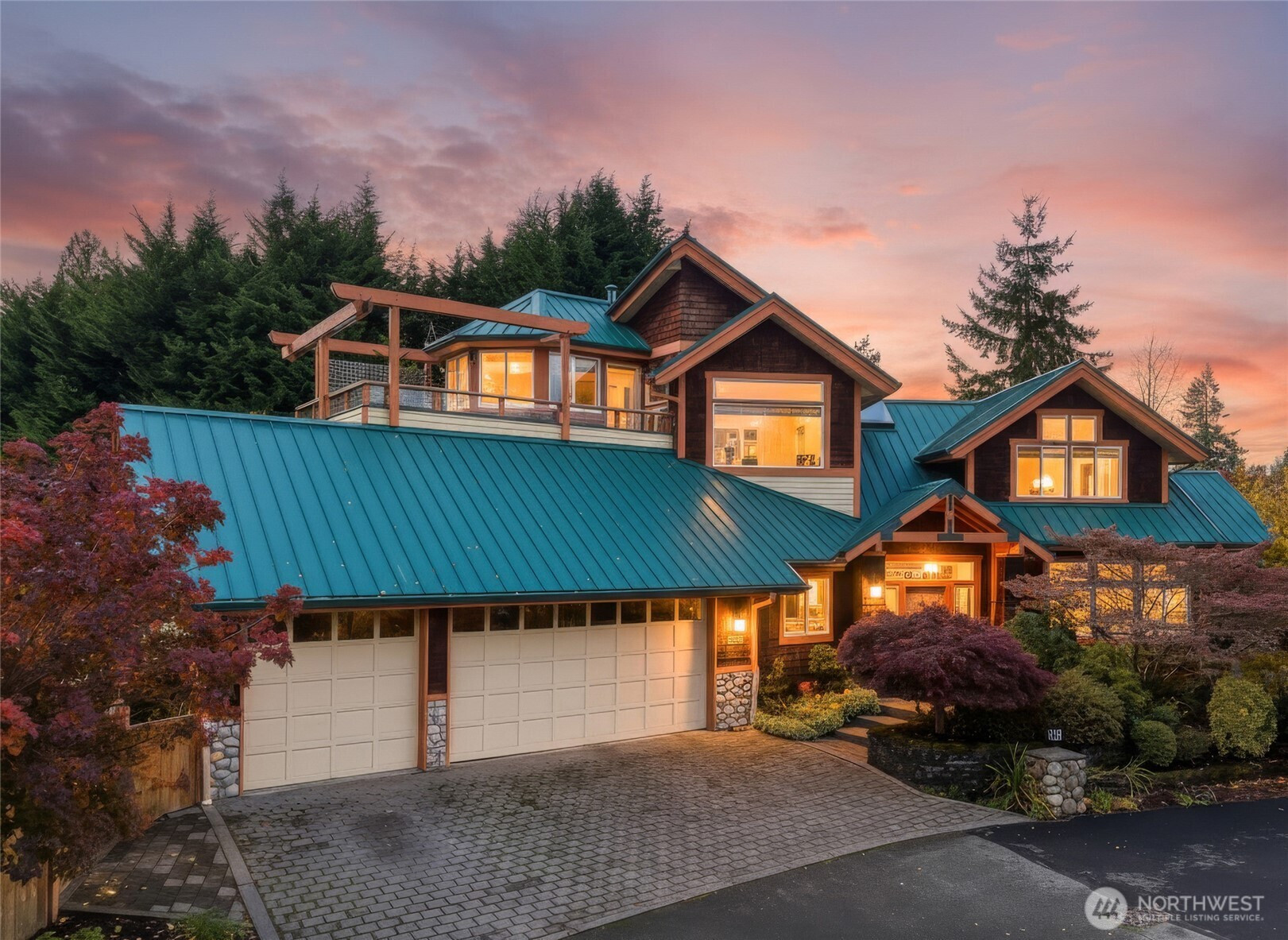 16375 NE 44th Court, Redmond, WA 98052