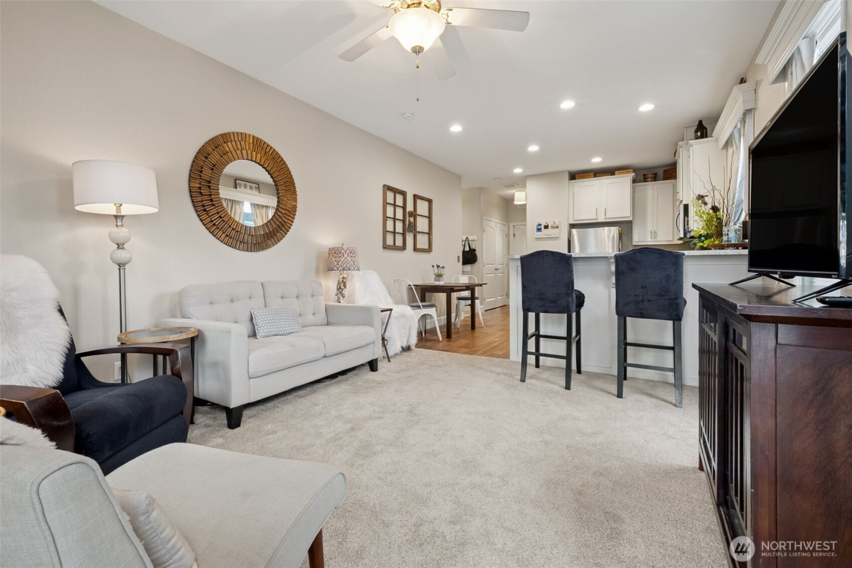 806 Pine Drive, Enumclaw, WA 98022