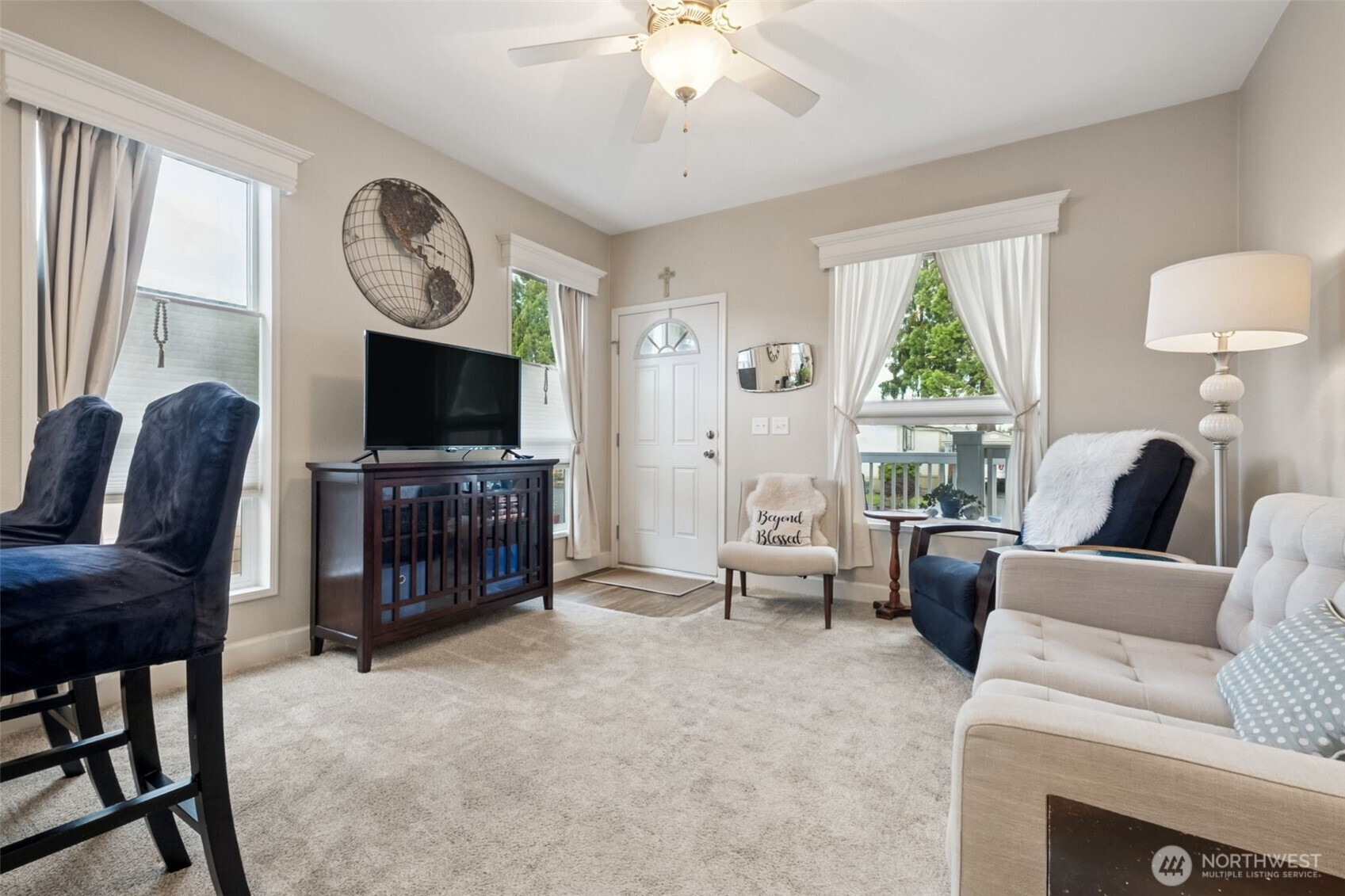 806 Pine Drive, Enumclaw, WA 98022