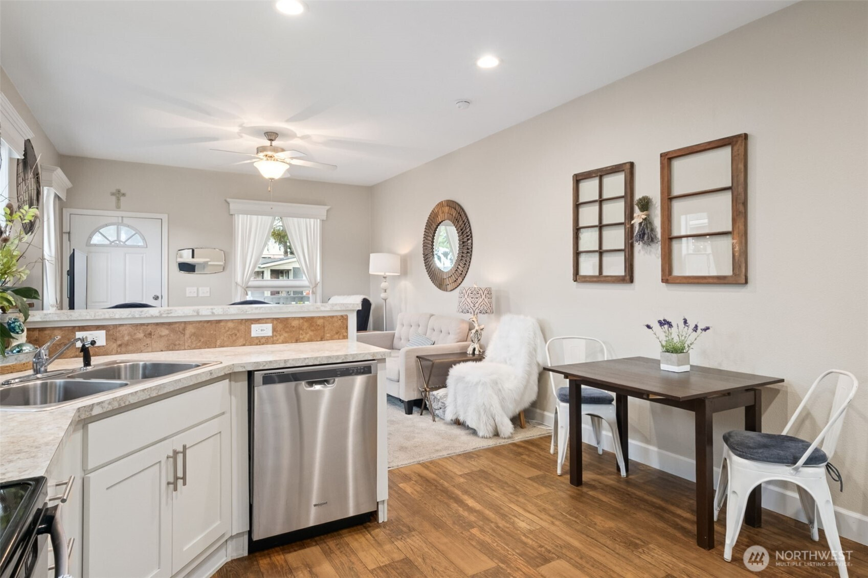 806 Pine Drive, Enumclaw, WA 98022