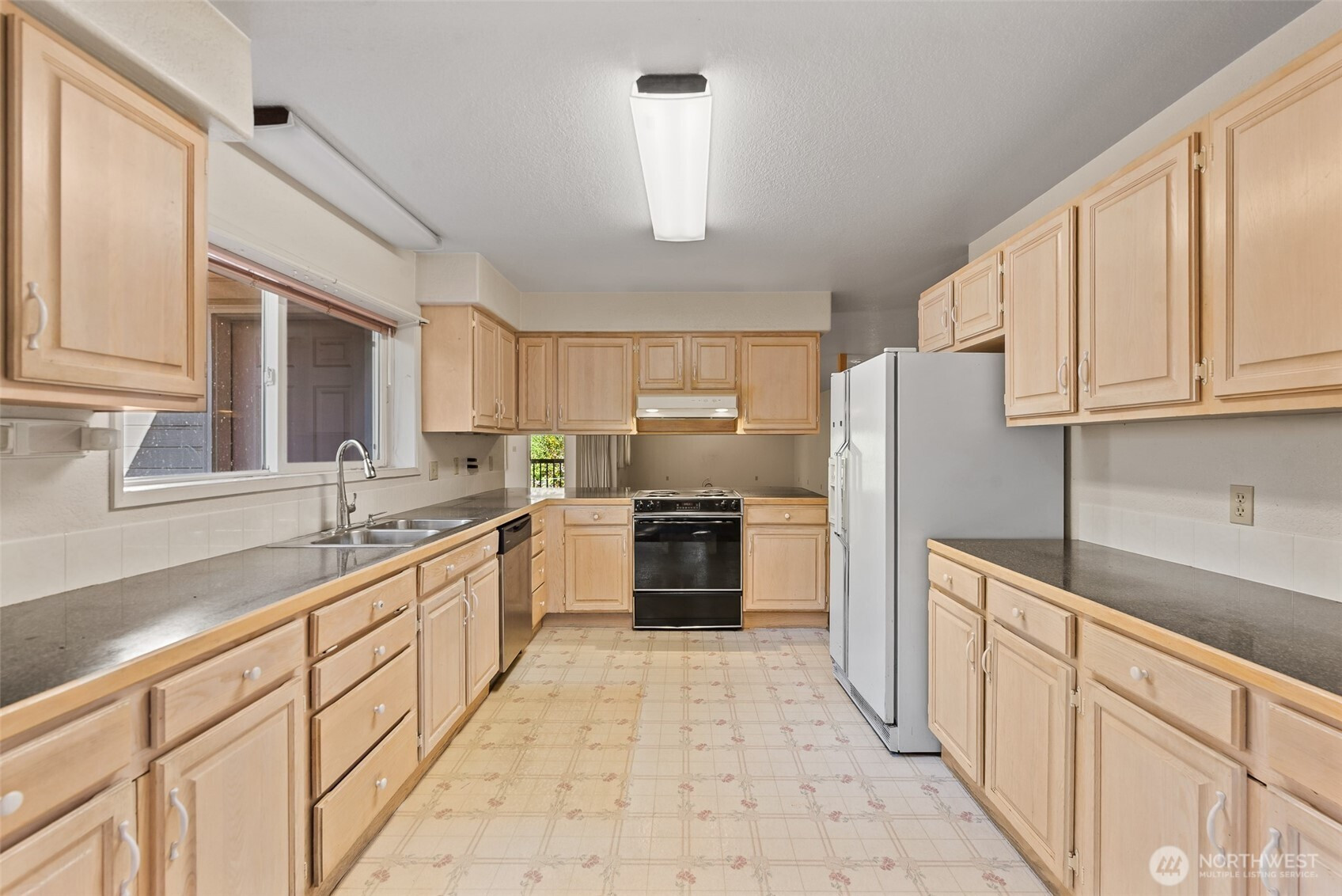 2510 N Ashland, East Wenatchee, WA 98802