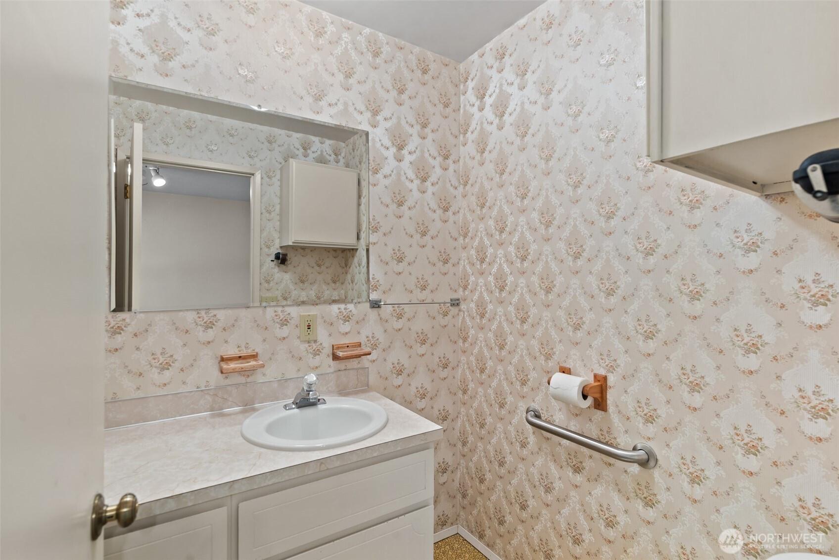 2510 N Ashland, East Wenatchee, WA 98802