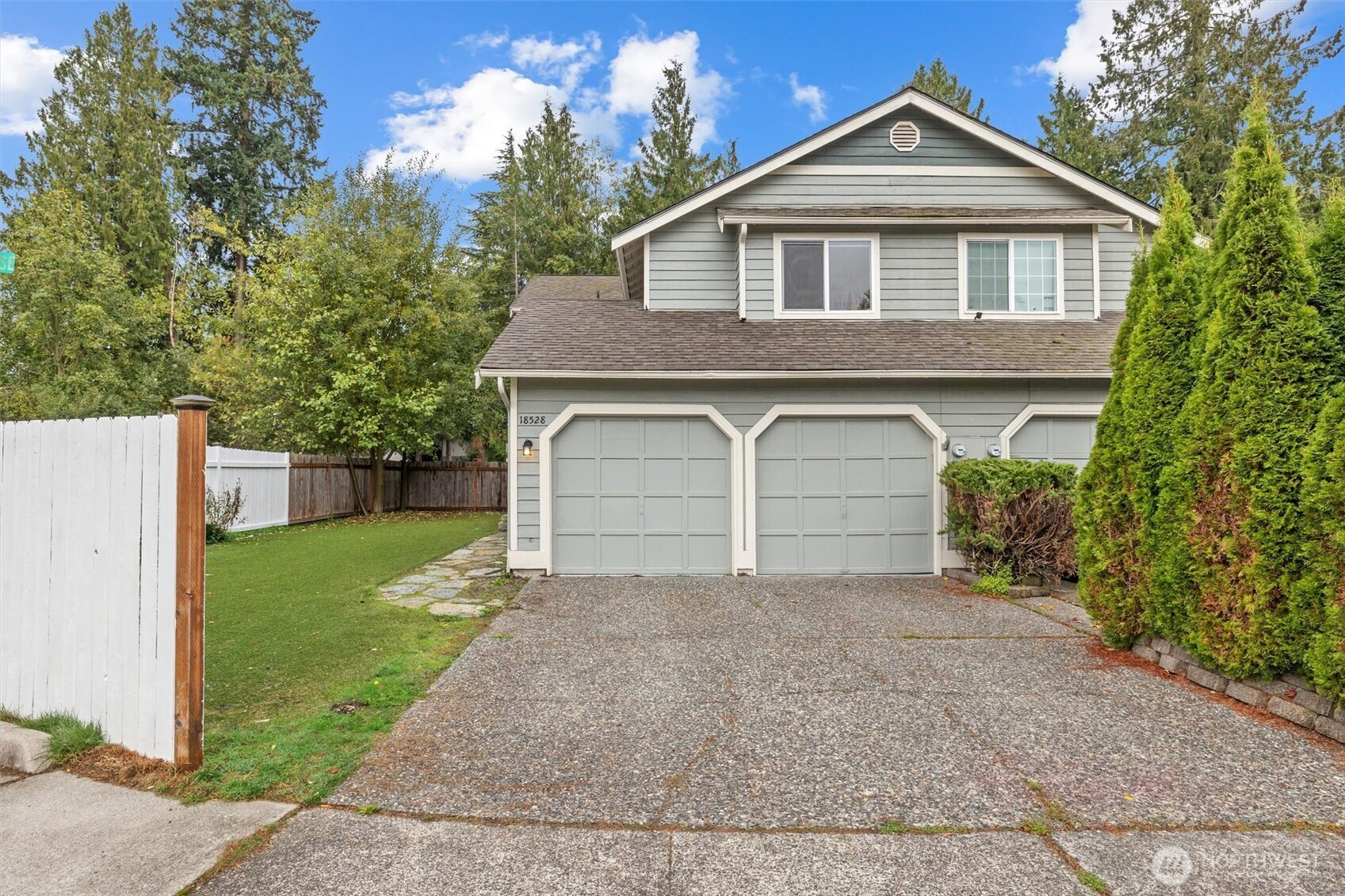 18528 20th Drive SE, Bothell, WA 98012
