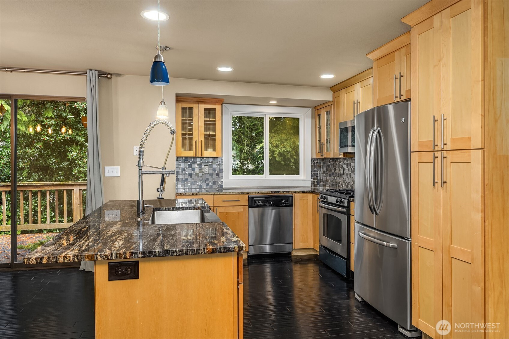 15332 NE 65th Court, Redmond, WA 98052