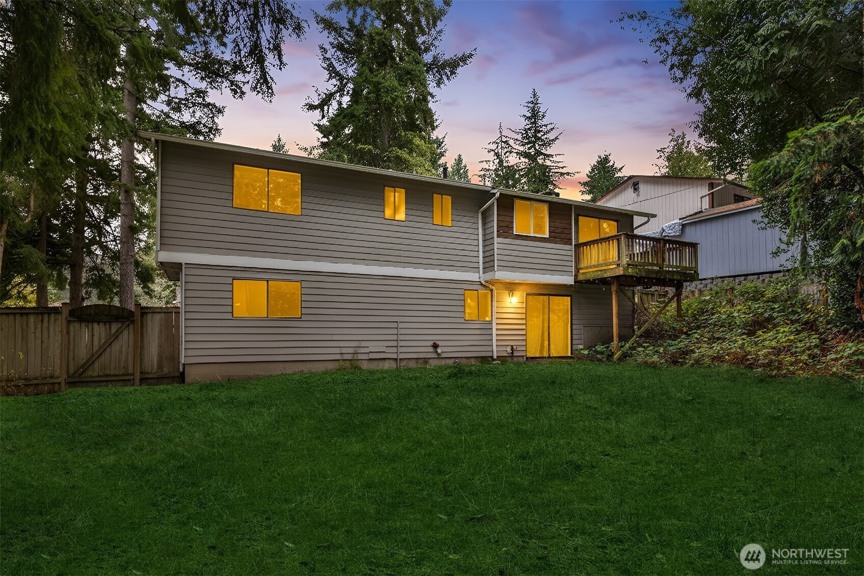 15332 NE 65th Court, Redmond, WA 98052