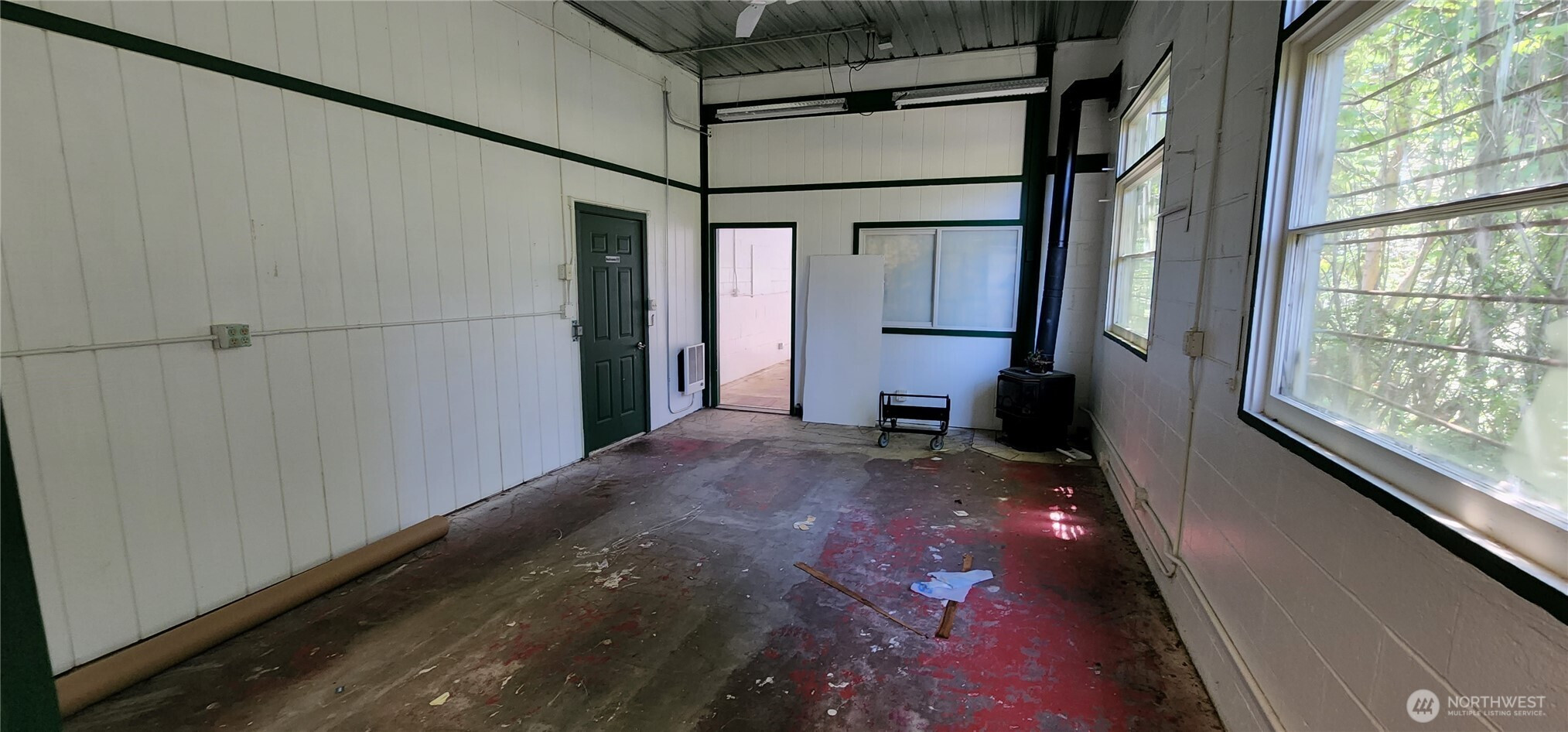 22090 N US Highway 101, Shelton, WA 98584