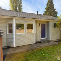5916 207th Place SW, Lynnwood, WA 98036
