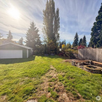 5916 207th Place SW, Lynnwood, WA 98036