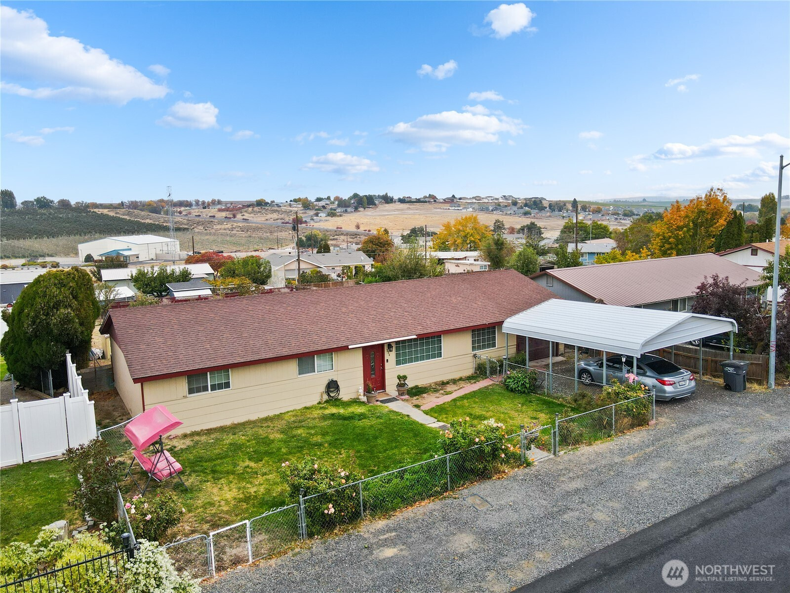 224 NW Calla Loop, Royal City, WA 99357