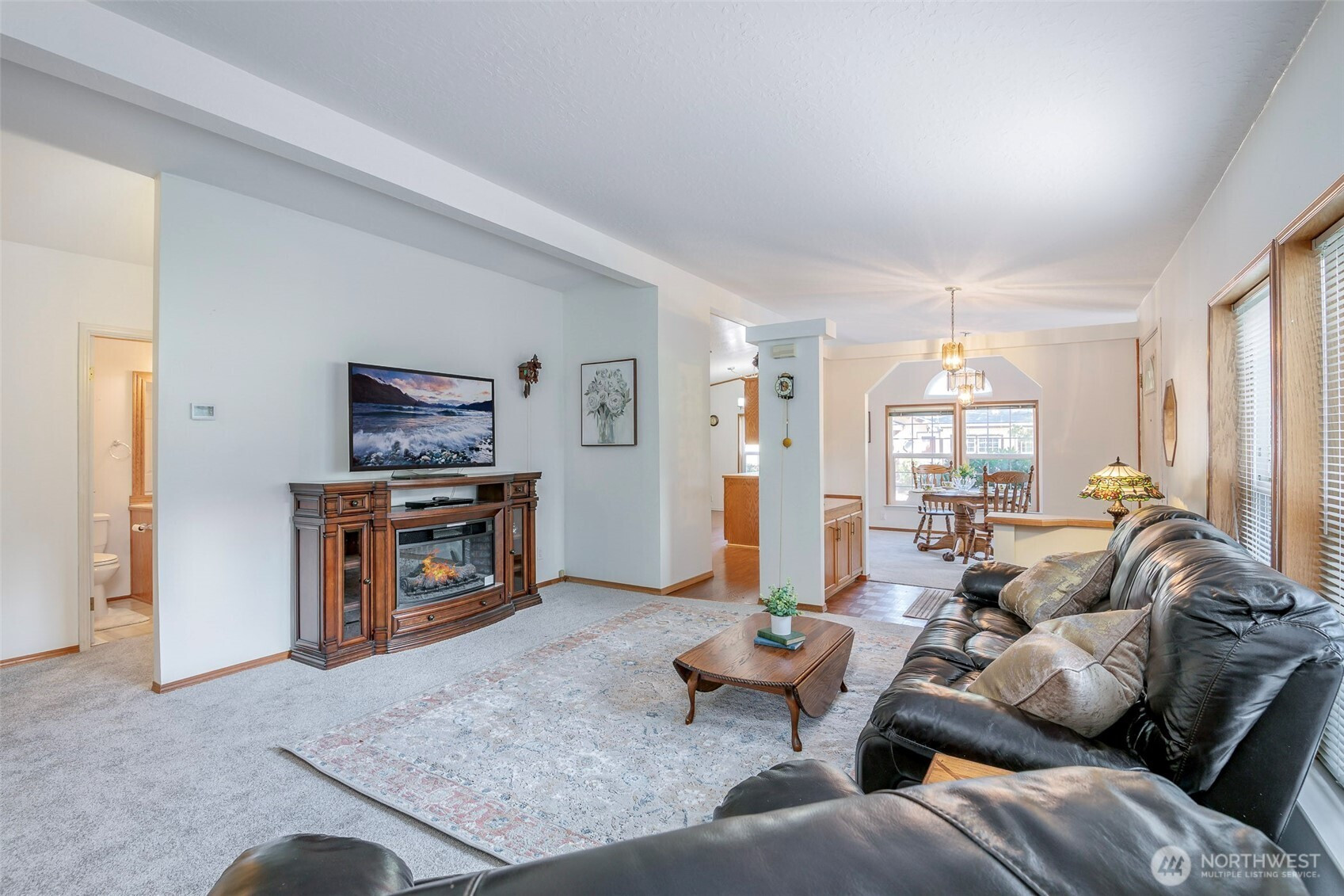 15320 124th Avenue Ct E, Puyallup, WA 98374