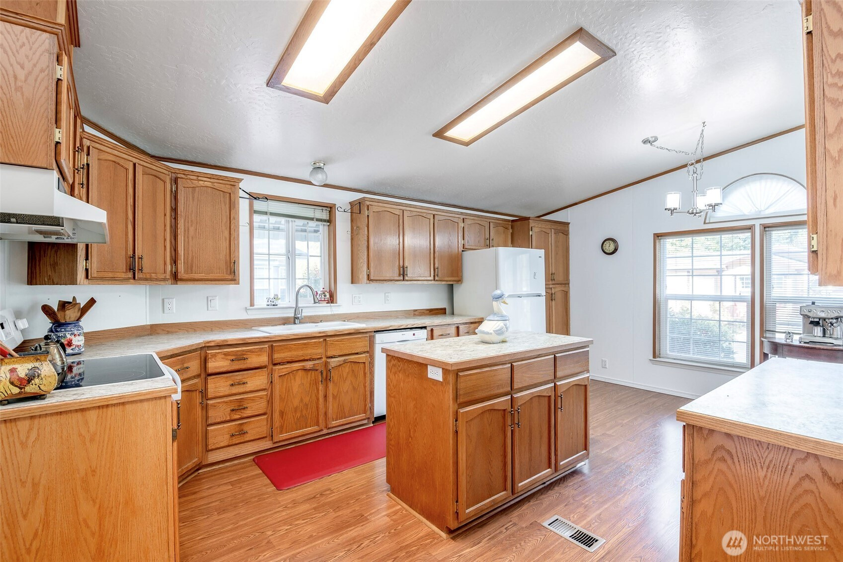 15320 124th Avenue Ct E, Puyallup, WA 98374