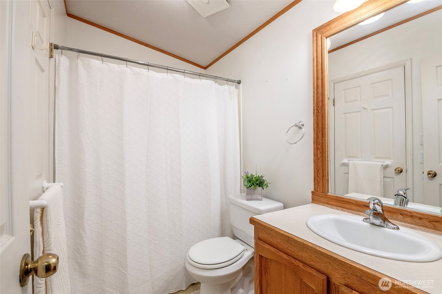 15320 124th Avenue Ct E, Puyallup, WA 98374