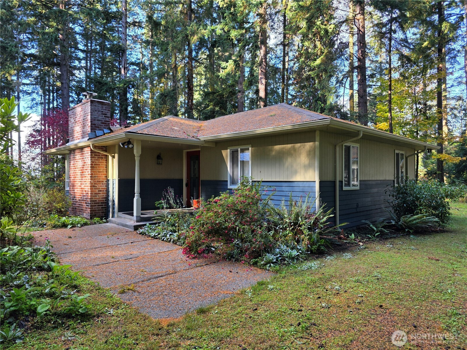 3306 S Camano Drive, Camano Island, WA 98282