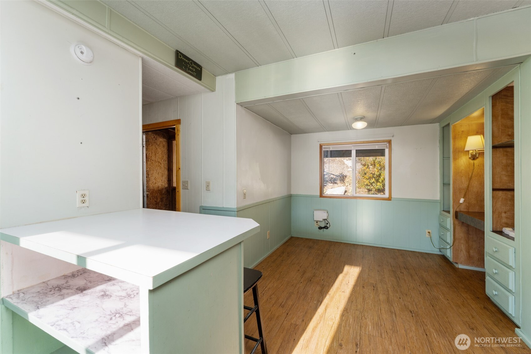 271 Chestnut Street, Chelan Falls, WA 98817