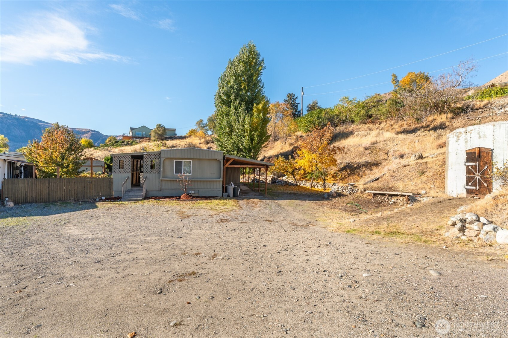 271 Chestnut Street, Chelan Falls, WA 98817