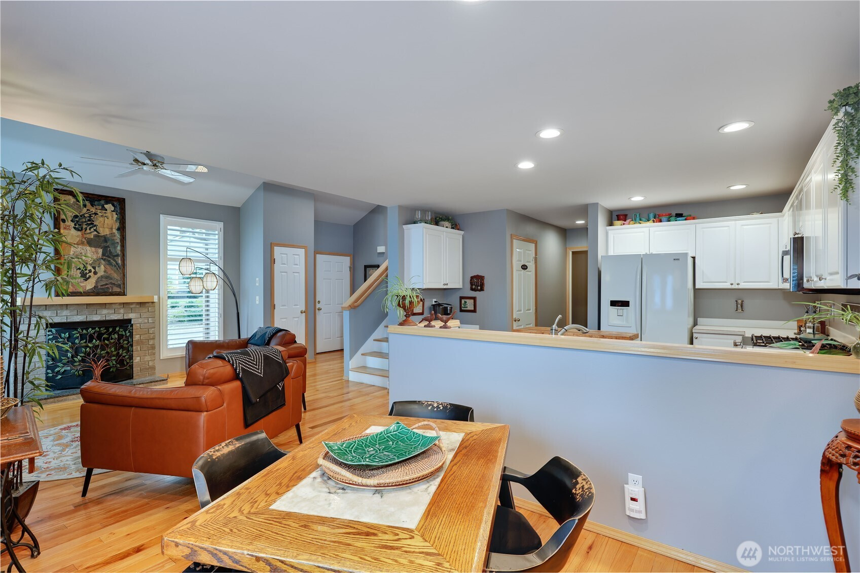 9672 Long Point Lane NW, Silverdale, WA 98383