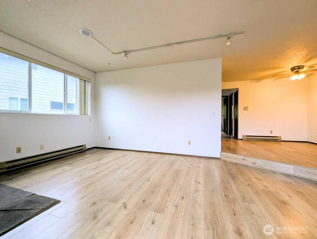 12717 NE 144th Street, Kirkland, WA 98034