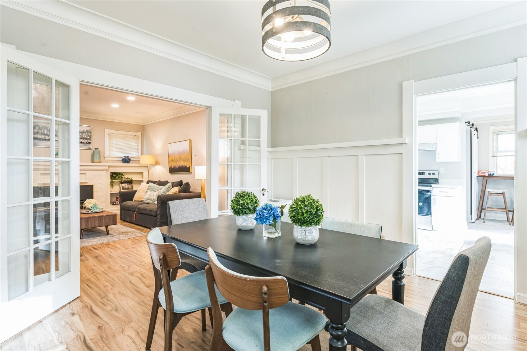 4812 Aurora Avenue, Seattle, WA 98103