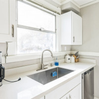 4812 Aurora Avenue, Seattle, WA 98103