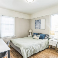 4812 Aurora Avenue, Seattle, WA 98103