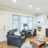 4812 Aurora Avenue, Seattle, WA 98103