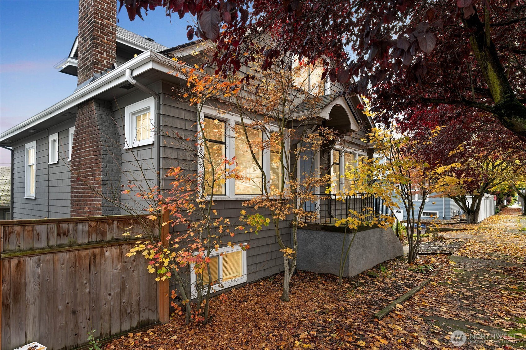 4812 Aurora Avenue, Seattle, WA 98103